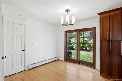 22 Baylis Place, Syosset, NY 11791 - Photo 14