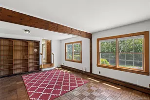 22 Baylis Pl, Syosset, NY 11791 - Photo 18
