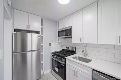221-43 Manor Road #(Upper) 1613, Queens Village, NY 11427 - Photo 6