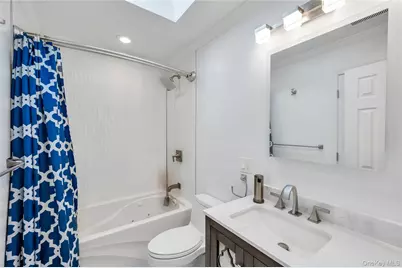 151 Poppy Avenue, Franklin Square, NY 11010 - Photo 30