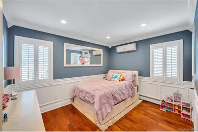 151 Poppy Avenue, Franklin Square, NY 11010 - Photo 26