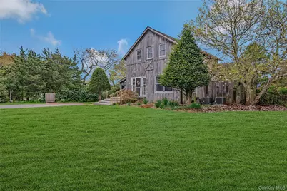 5A/5B Jessup Lane, Quogue, NY 11959 - Photo 4
