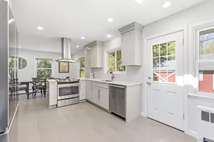 17 Cottage Pl, Katonah, NY 10536 - Photo 8