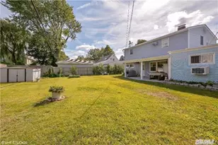 51 Friendly, Hicksville, NY 11801 - Photo 14