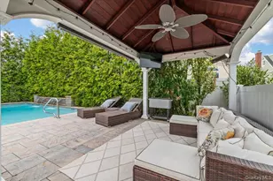 262 E Lexington Ave, Oceanside, NY 11572 - Photo 26