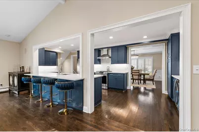 262 E Lexington Avenue, Oceanside, NY 11572 - Photo 4