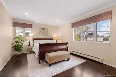 262 E Lexington Avenue, Oceanside, NY 11572 - Photo 10