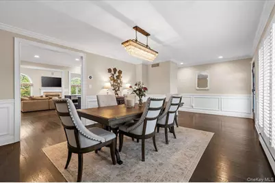 262 E Lexington Avenue, Oceanside, NY 11572 - Photo 8