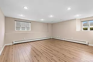 262 E Lexington Ave, Oceanside, NY 11572 - Photo 18