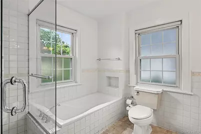 25 Vanderburgh Avenue, Larchmont, NY 10538 - Photo 28