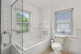 25 Vanderburgh Ave, Larchmont, NY 10538 - Photo 28