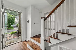 25 Vanderburgh Ave, Larchmont, NY 10538 - Photo 2
