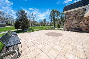 323 A Woodbridge Dr, Ridge, NY 11961 - Photo 20