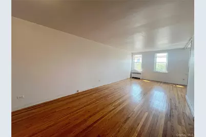 3011 Parsons Boulevard #7N, Flushing, NY 11354 - Photo 8
