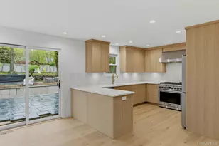 7 Mortimer St, Westhampton Beach, NY 11978 - Photo 6