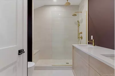 7 Mortimer Street, Westhampton Beach, NY 11978 - Photo 10