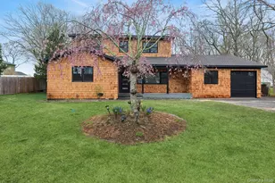 7 Mortimer St, Westhampton Beach, NY 11978 - Photo 4