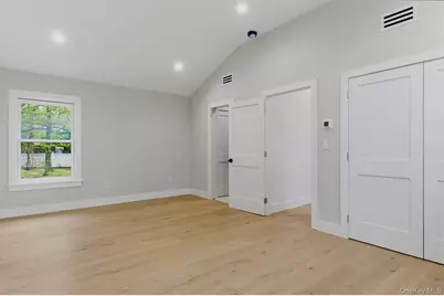 7 Mortimer Street, Westhampton Beach, NY 11978 - Photo 22