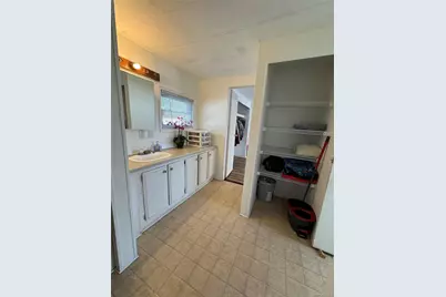 621 Sheafe Rd #76, Poughkeepsie, NY 12601 - Photo 4