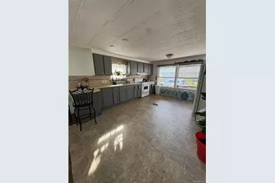 621 Sheafe Rd #76, Poughkeepsie, NY 12601 - Photo 8
