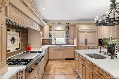 2064 Oliver Way, Merrick, NY 11566 - Photo 14