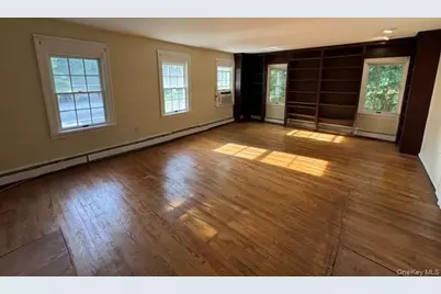 74 S Airmont Road, Suffern, NY 10901 - Photo 10
