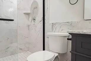 3421 Hawthorne Dr N, Wantagh, NY 11793 - Photo 16