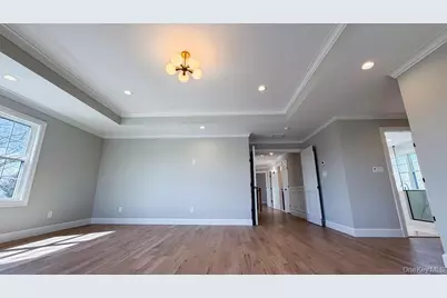 3421 Hawthorne Drive N, Wantagh, NY 11793 - Photo 22