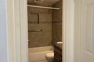 103 Birchwood Rd, Medford, NY 11763 - Photo 12