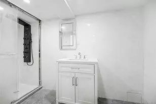 124 Pennsylvania Ave, Brooklyn, NY 11207 - Photo 14