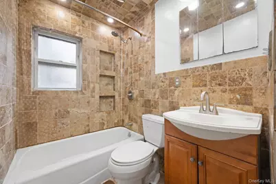 24 Jackson Avenue, Elmont, NY 11003 - Photo 10