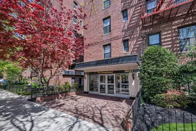 83-11 139 Street #1D, Briarwood, NY 11435 - Photo 1