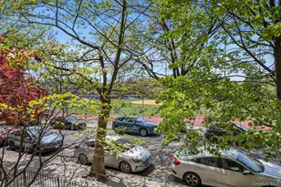 83-11 139th St, Briarwood, NY 11435 - Photo 8