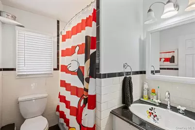 1733 Andrea Road, East Meadow, NY 11554 - Photo 14