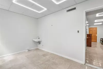 115 E 61st Street #4D, New York, NY 10065 - Photo 10