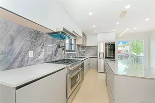 55 Beard St, New York, NY 10314 - Photo 10