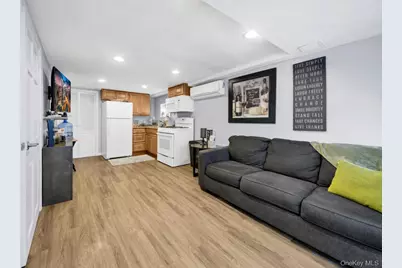 3200 Philip Avenue, Bronx, NY 10465 - Photo 22