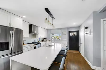 3200 Philip Avenue, Bronx, NY 10465 - Photo 4