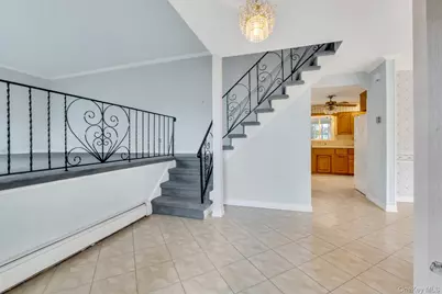 171 Nathan Drive, Bohemia, NY 11716 - Photo 10