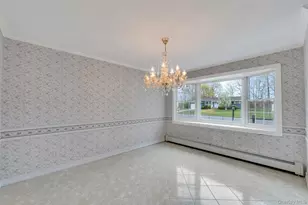 171 Nathan Dr, Bohemia, NY 11716 - Photo 12