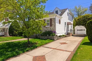 68 Broadway, Malverne, NY 11565 - Photo 24
