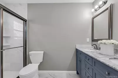 191 N Huron Street, Ronkonkoma, NY 11779 - Photo 26