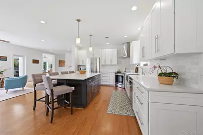17 Willowood Court, Westhampton, NY 11977 - Photo 6