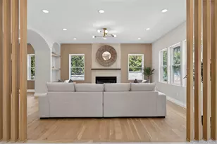 15 Ridge Dr, Port Washington, NY 11050 - Photo 16