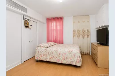 3360 Holland Avenue, Bronx, NY 10467 - Photo 16