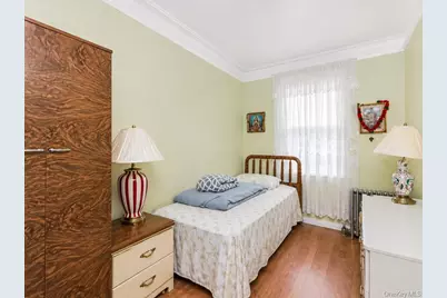 3360 Holland Avenue, Bronx, NY 10467 - Photo 12