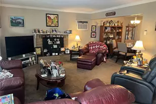 65 Thoreau Rd, North Babylon, NY 11703 - Photo 2