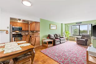 25 Lake St, White Plains, NY 10604 - Photo 4