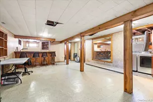 351 Maple Ave, Uniondale, NY 11553 - Photo 18