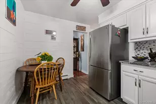 351 Maple Ave, Uniondale, NY 11553 - Photo 16